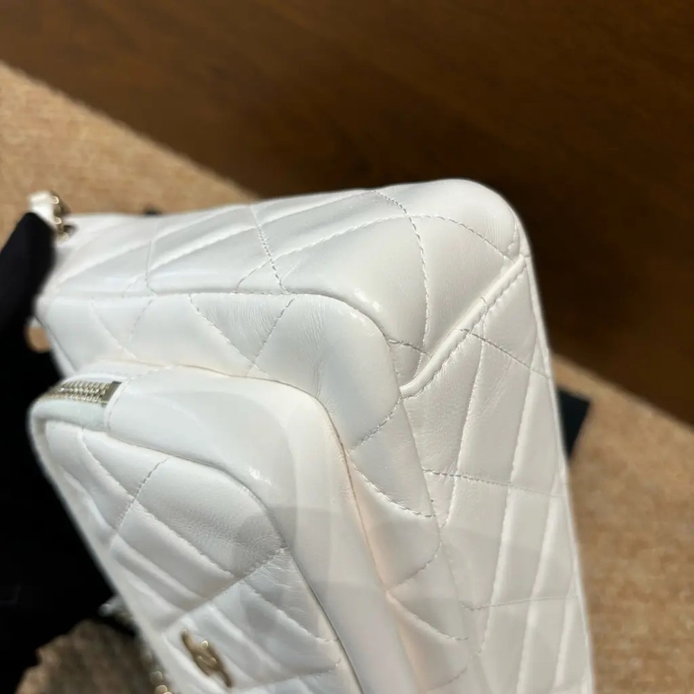 CHANEL White Quilted Crossbody Bag - Picture 10 of 15